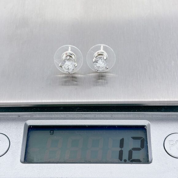 Vintage JCM Sterling Silver 925 5mm Round CZ Stud Earrings - Picture 3 of 3